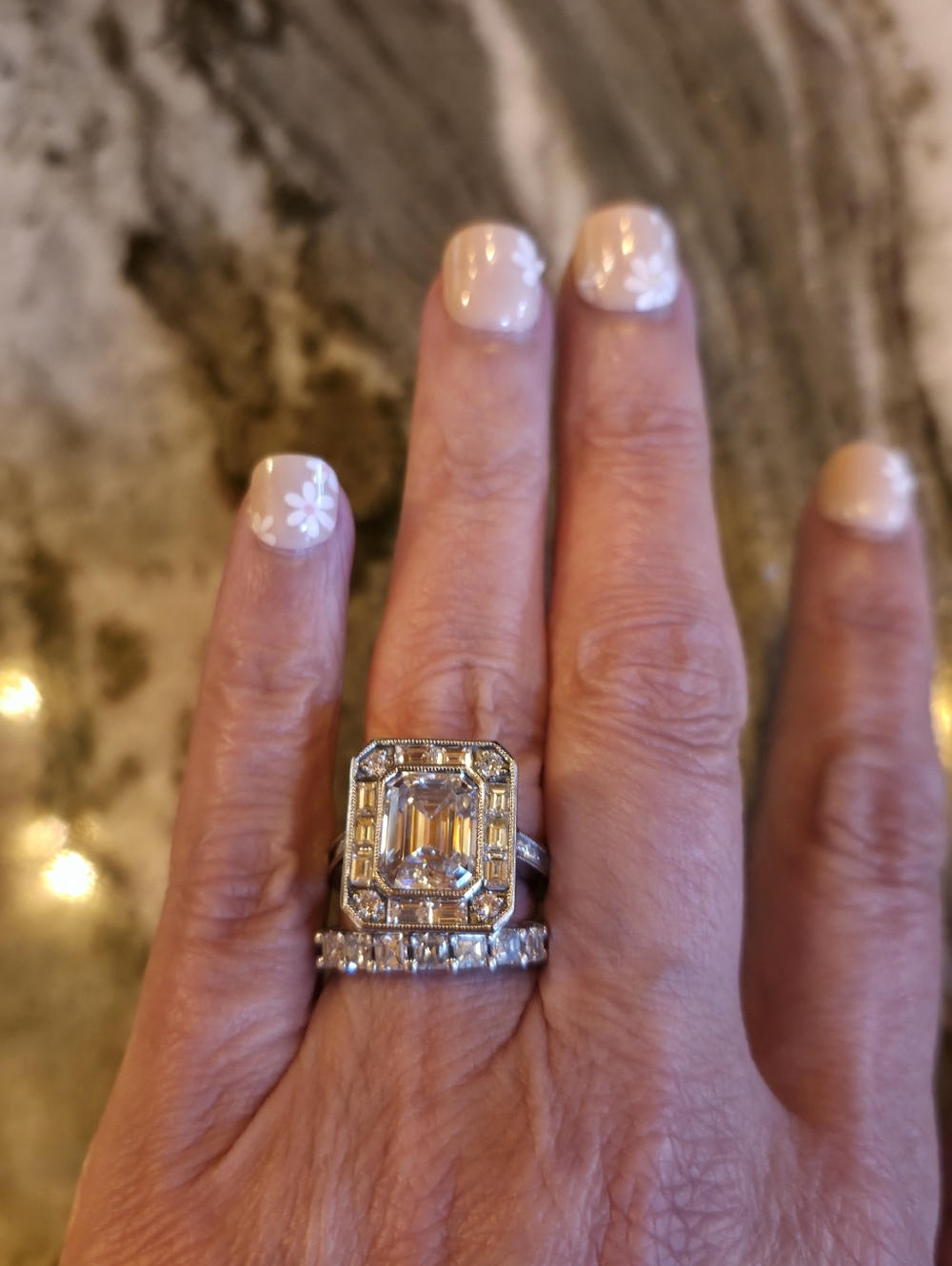 Debebians EMERALD HALO ENGAGEMENT RING. - Picture 9 of 11